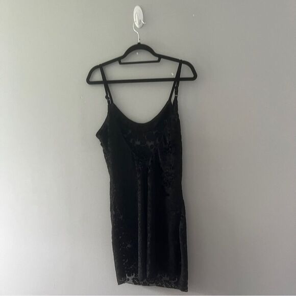 Vintage 90s Victoria's Secret Black Burnout Velvet Sleep Dress Size Medium - Picture 3 of 8
